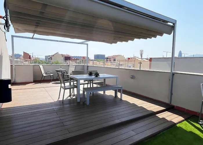 Feelathome Poblenou Beach Apartments